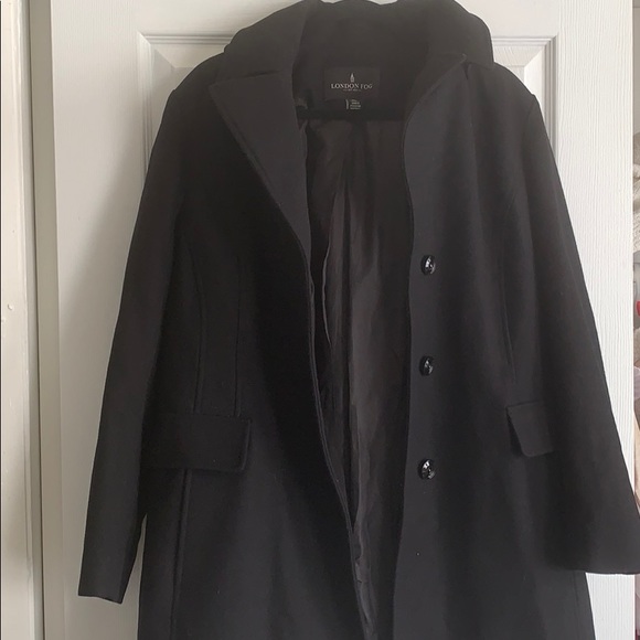 Coat - Picture 1 of 4